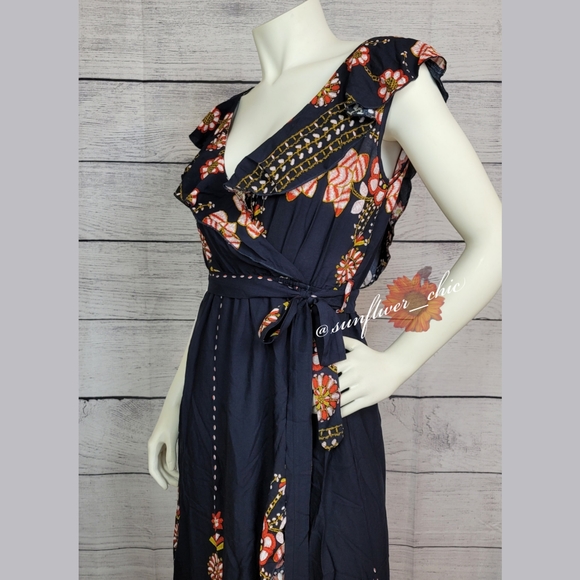 M LEFT!! [NEW] Ruffle Wrap Boho Dress - Picture 15 of 16